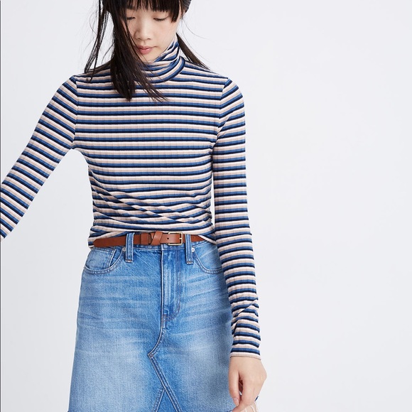 Madewell Tops - Madewell ribbed striped turtleneck top